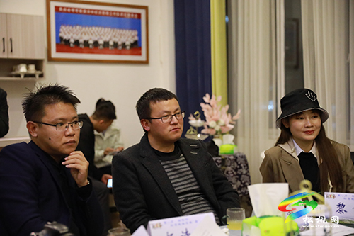 “聚V力·助振興”——松桃舉辦第二期VV沙龍活動