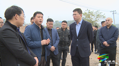 潘攀來松桃督導(dǎo)金地錳渣庫治理工作