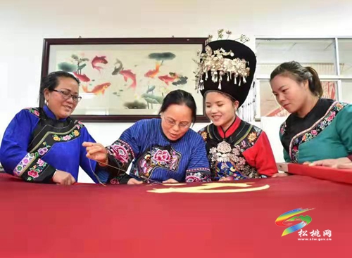 松桃石麗平獲第八屆全國道德模范提名獎