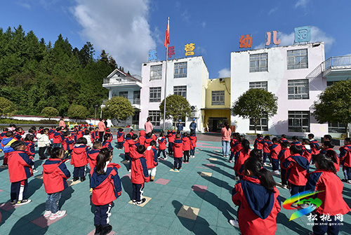 ​松桃：安全用電知識(shí)進(jìn)校園