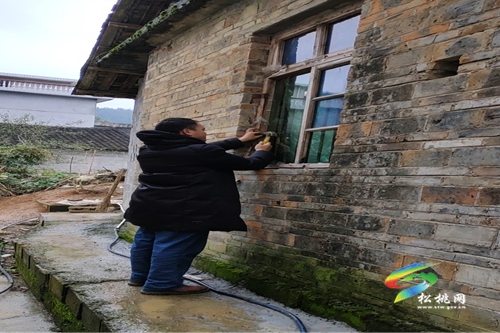 征途漫漫惟有奮斗