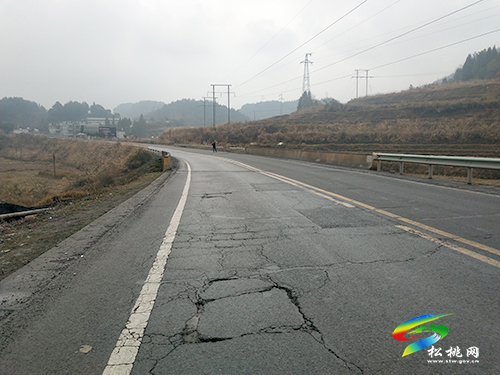 松桃2021年第一批國(guó)省干線公路路面修復(fù)養(yǎng)護(hù)主體工程竣工