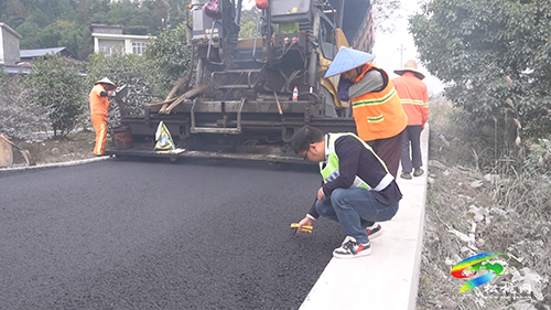 松桃2021年第一批國(guó)省干線公路路面修復(fù)養(yǎng)護(hù)主體工程竣工