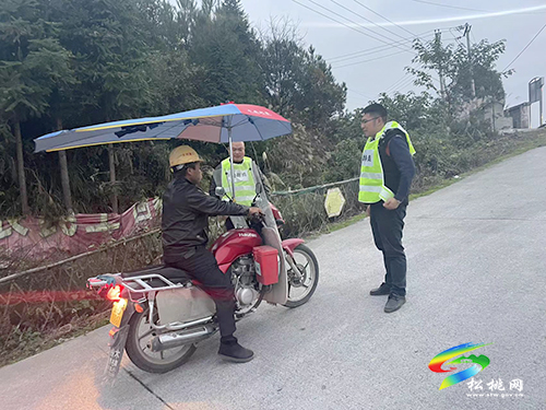 黃板鎮(zhèn)：扎實開展道路交通安全勸導 守護群眾出行安全