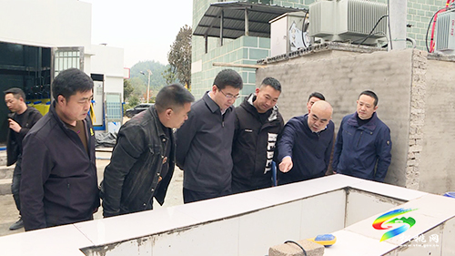 潘攀來松桃調(diào)研督導(dǎo)金地渣庫(kù)治理工作