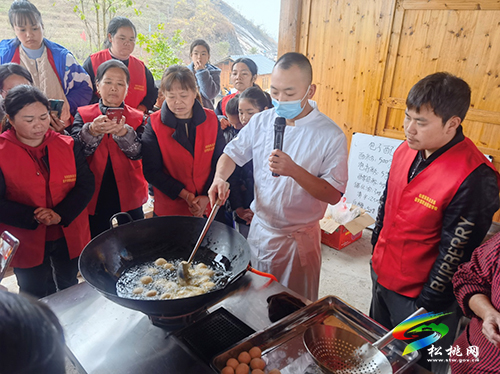 田間學校！開創(chuàng)高素質農民培育新模式