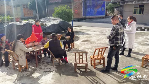 ​平頭鎮(zhèn)：情系留守婦女　民政慰問暖心