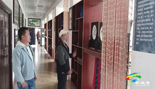 松桃市場監(jiān)督管理局開展“松桃苗繡”地理標(biāo)志保護(hù)工作專項(xiàng)行動