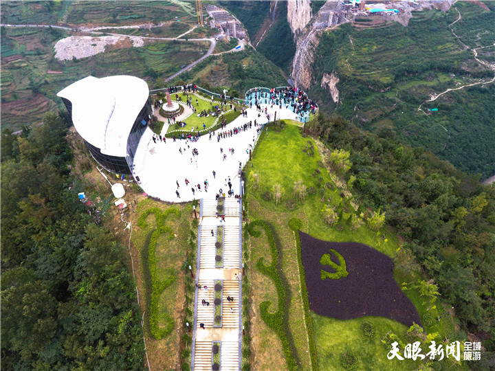 2021年玩轉(zhuǎn)多彩貴州,請收藏12個月主題旅行打卡清單!