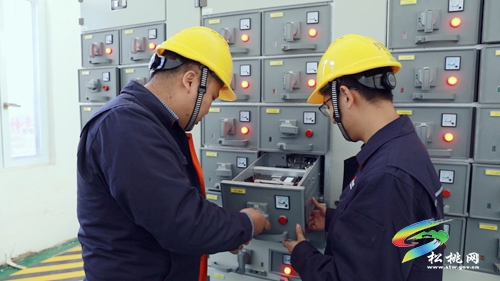 松桃：乘風電之勢　筑綠色能源和諧之美