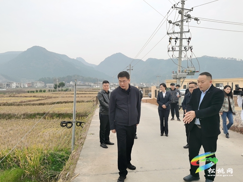 潘攀來松桃開展巡河、宣講及調(diào)研安全生產(chǎn)等工作