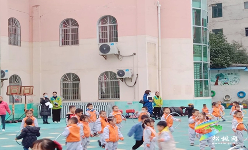 沙壩河幼兒園迎接“縣級(jí)示范幼兒園”縣級(jí)復(fù)查評(píng)估
