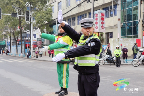“小交警”體驗感受大責任