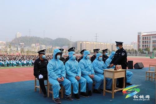 松桃：巡回法庭進(jìn)校園 “以案釋法”護(hù)成長