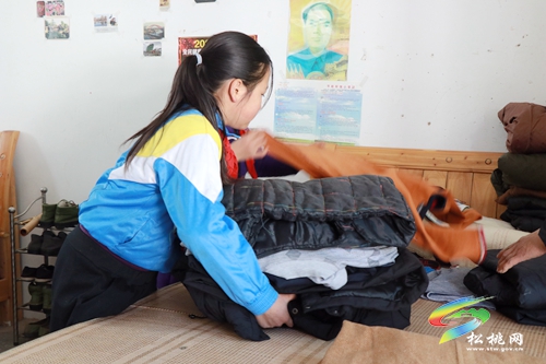 普覺鎮(zhèn)創(chuàng)新推出“青少年+”“掃地抹屋”系列活動