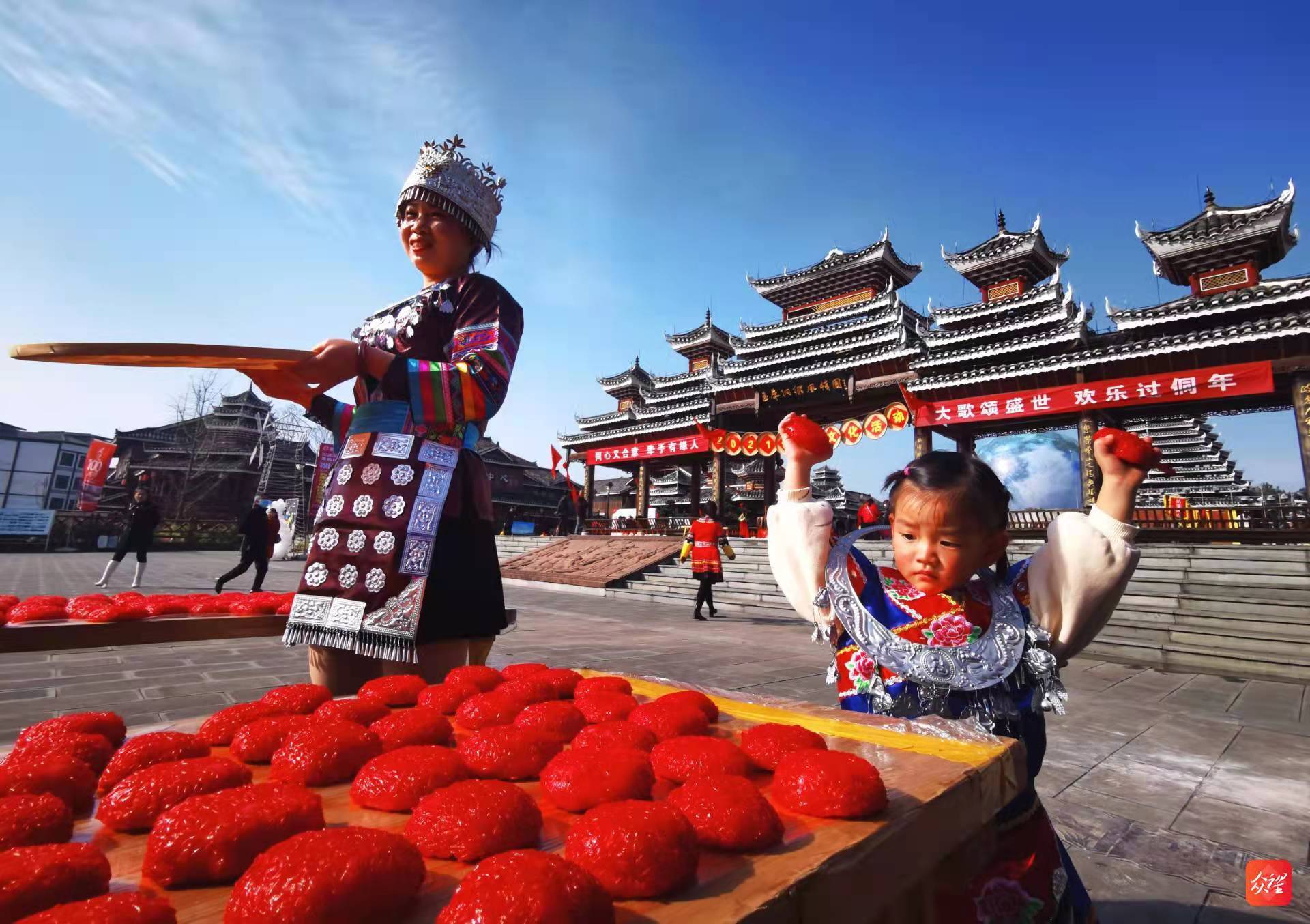 回望五年奮斗路 揚(yáng)帆啟航新征程——寫在銅仁市第三次黨代會召開之際