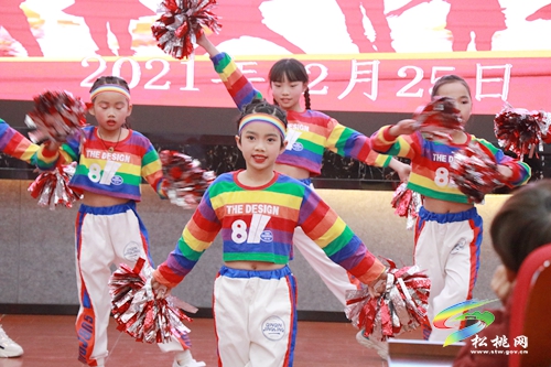 銅仁市關(guān)工委第六屆“中國夢(mèng)·我的夢(mèng)”陽光少年主題東部片區(qū)活動(dòng)在松桃舉辦