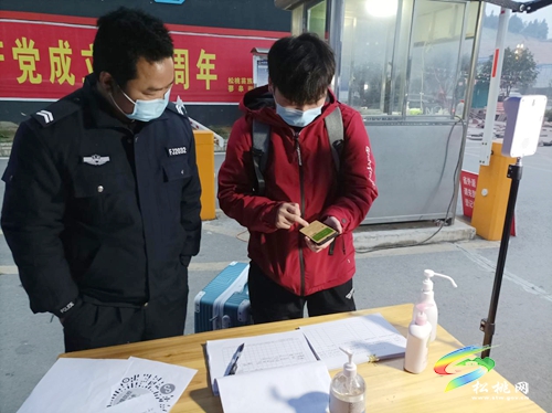 育才社區(qū)：“三個到位”合聚力，守好疫情第一線