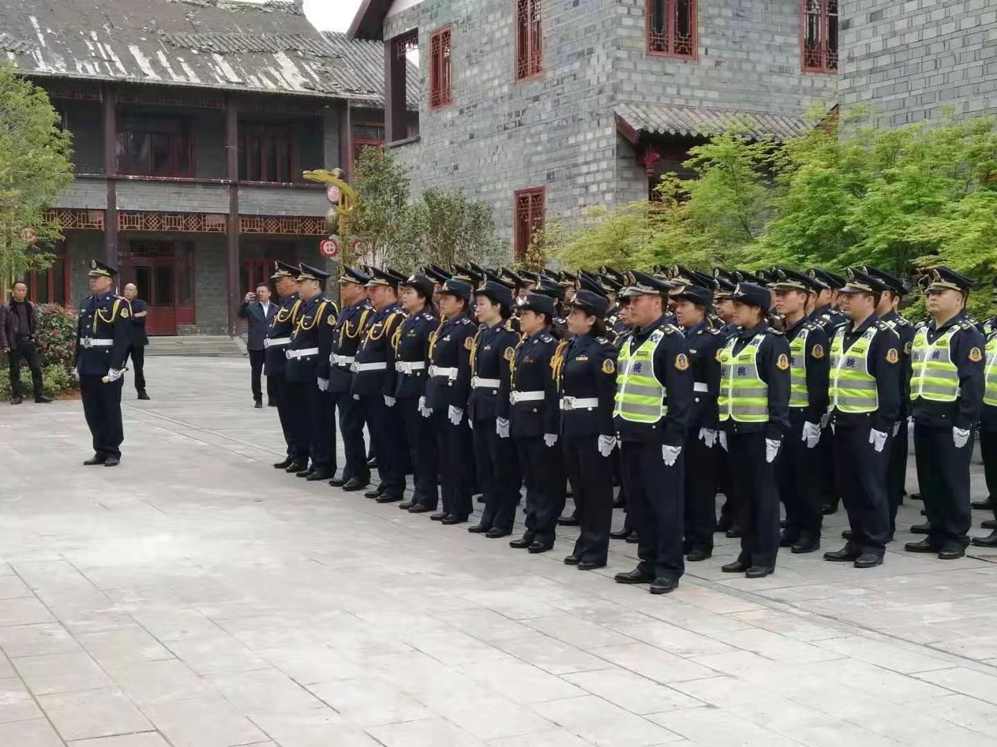 松桃：交通改革做“減法”換來執(zhí)法效能“加法”