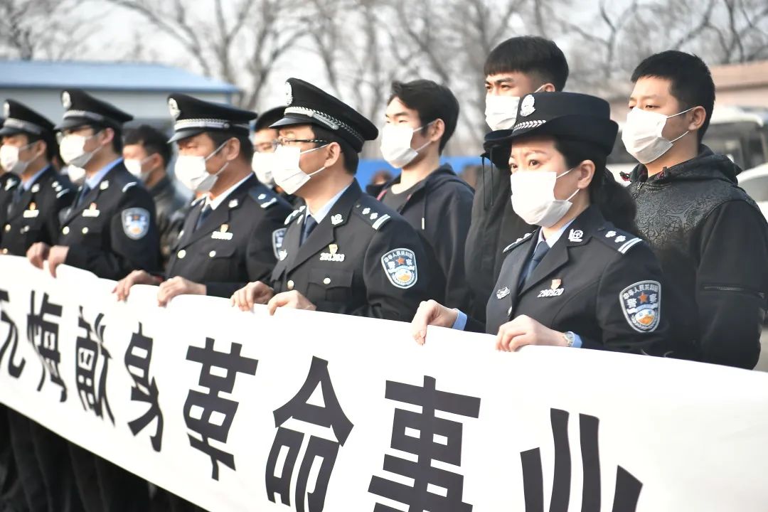 【“平安之星”候選人】陳洪革：他生前最牽掛的，就是群眾的每一件“小事”