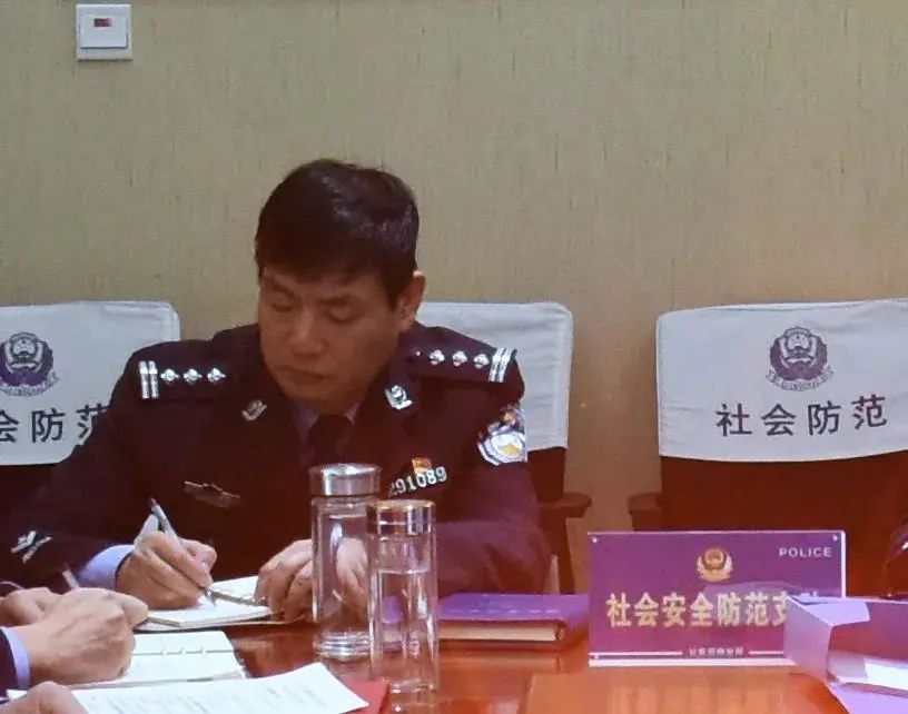 【“平安之星”候選人】陳洪革：他生前最牽掛的，就是群眾的每一件“小事”