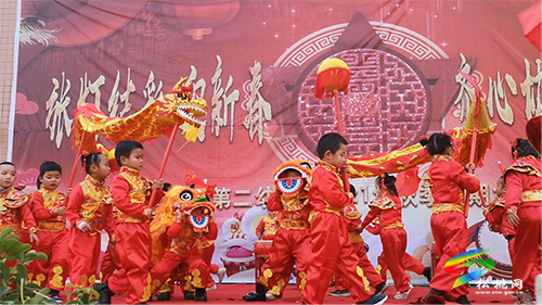 松桃第二幼兒園舉辦迎新春系列活動(dòng)