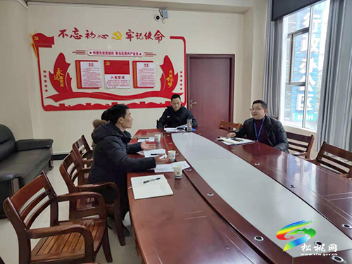松桃縣委編辦到公立醫(yī)院機構(gòu)編制調(diào)研