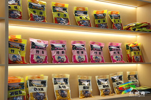 【新春走基層】松桃特色農(nóng)產(chǎn)品備戰(zhàn)年貨市場