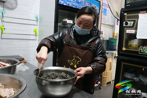【新春走基層】松桃：特色扣肉銷售旺