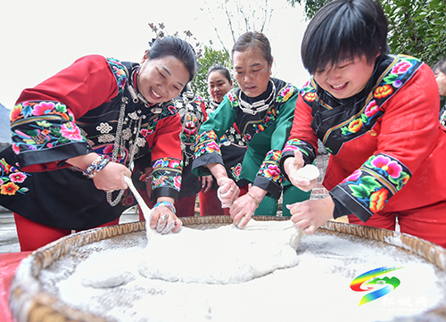 ​【新春走基層】松桃：多彩民俗迎新年