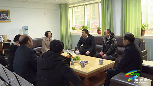吳廷友開展春節(jié)前走訪慰問活動