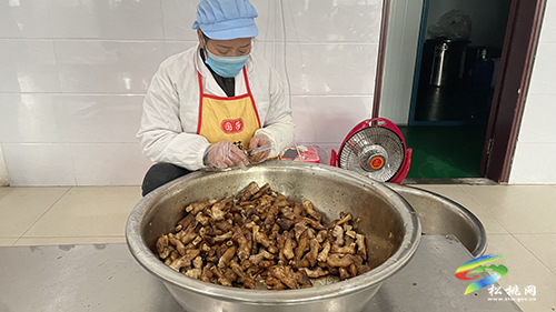 松桃：企業(yè)復(fù)工復(fù)產(chǎn)忙  奮力沖刺“開門紅”