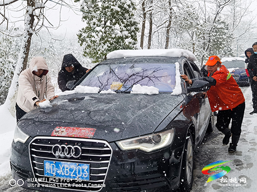 抗凝保暢除冰雪　松桃公路保暢通