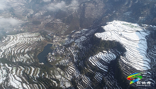 松桃：雪后梯田美景如畫