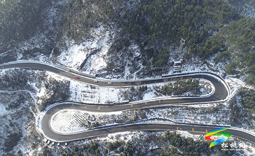 松桃：雪后梯田美景如畫