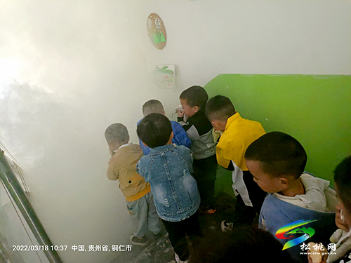寨英鎮(zhèn)幼兒園開展消防應(yīng)急疏散演練活動(dòng)