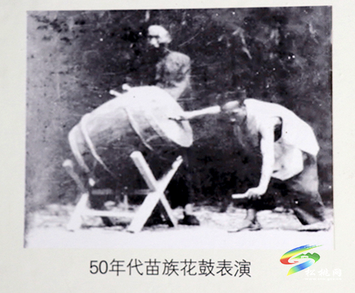 【黃金十年·沿著高速看變化⑥】正大鎮(zhèn)：鼓響不怕山路遠(yuǎn)　康莊大道進(jìn)苗家