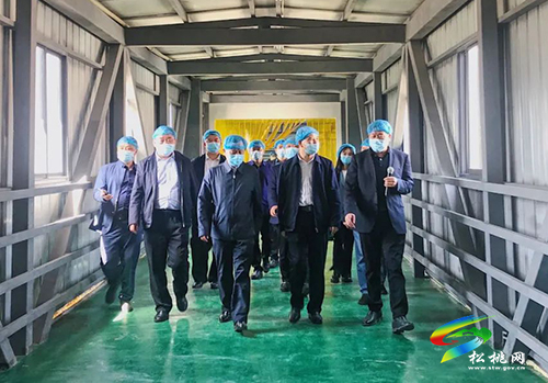 市人大常委會來松桃調研新型工業(yè)化推進情況及召開“一法一條例”執(zhí)法檢查座談會
