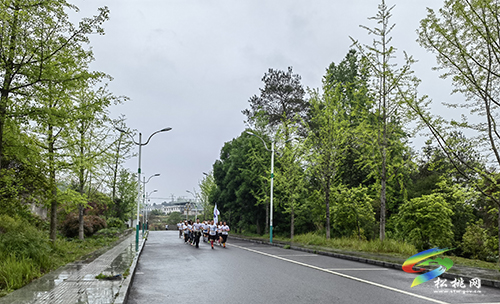 ​松桃舉行2022年全民健身長(zhǎng)跑活動(dòng)