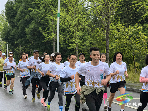 ​松桃舉行2022年全民健身長(zhǎng)跑活動(dòng)