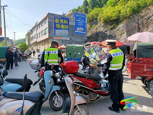 普覺鎮(zhèn)狠抓道路交通安全“打非治違”專項(xiàng)行動