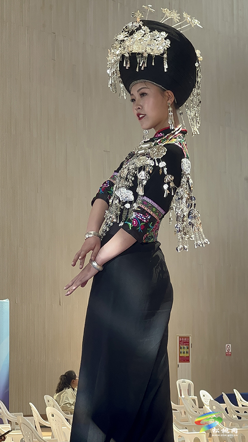 松桃職校在2022年貴州省賽暨國賽選拔賽中榮獲模特表演項(xiàng)目一等獎