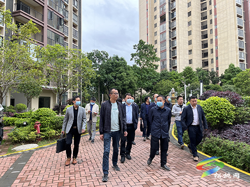 熊光奎率市人大立法調研組來松桃開展《銅仁市住宅物業(yè)管理條例》立法調研