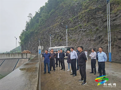 市人大常委會執(zhí)法檢查組到松桃開展《銅仁市錦江流域保護條例》執(zhí)法檢查