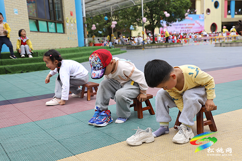 松桃第三幼兒園開展慶“六一”活動