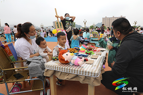 松桃第七幼兒園：慶“六一”迎端午