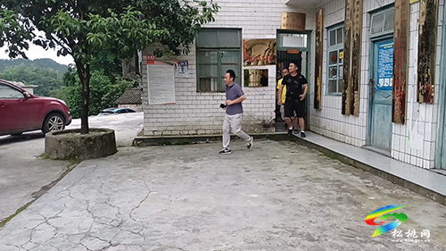 沙壩河鄉(xiāng)王普村自導(dǎo)自演地質(zhì)災(zāi)害演練微電影
