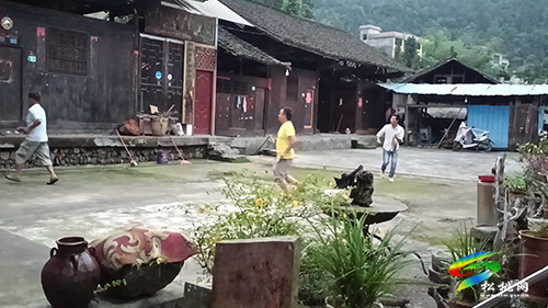沙壩河鄉(xiāng)王普村自導(dǎo)自演地質(zhì)災(zāi)害演練微電影