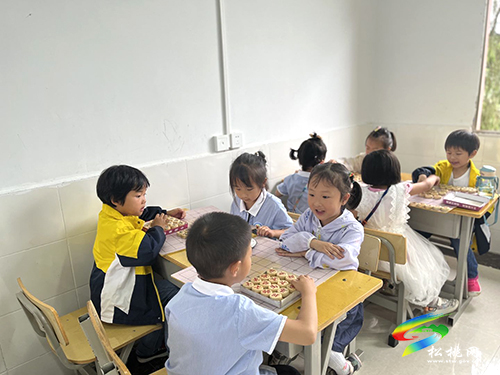 快樂體驗(yàn)生活　助力幼兒成長(zhǎng)——大路幼兒園與大路鎮(zhèn)完小開展幼小銜接交流活動(dòng)