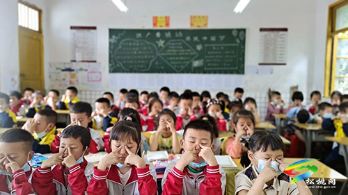 幼小銜接 我們?cè)谛袆?dòng)——寨英鎮(zhèn)完小與寨英幼兒園聯(lián)合開展幼小銜接活動(dòng)